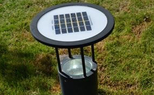 别墅庭院氛围营造：伽师草坪灯选型与布光技巧